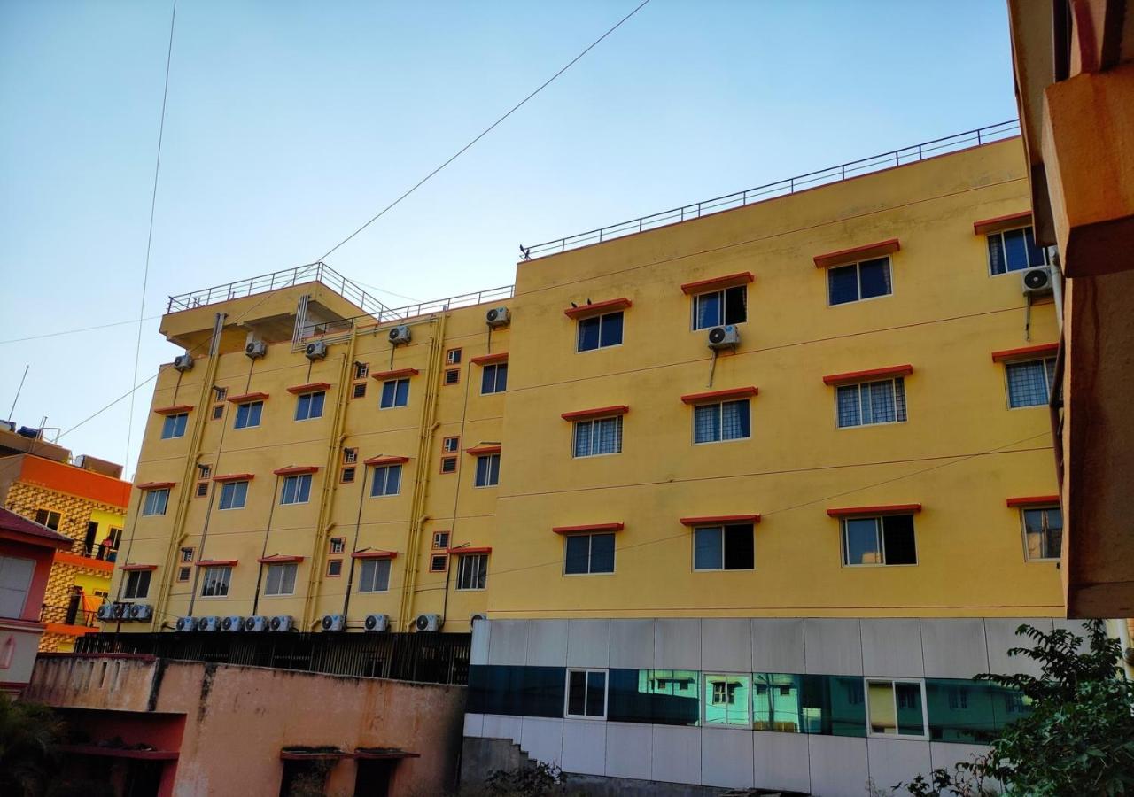 Hotel Gs Komforts Bangalore Exterior photo